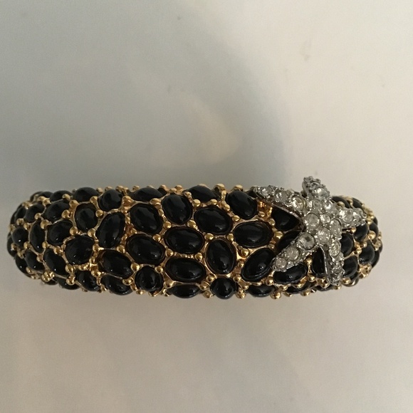 Kenneth Jay Lane Black cabochon & starfish pave bracelet - Picture 3 of 11